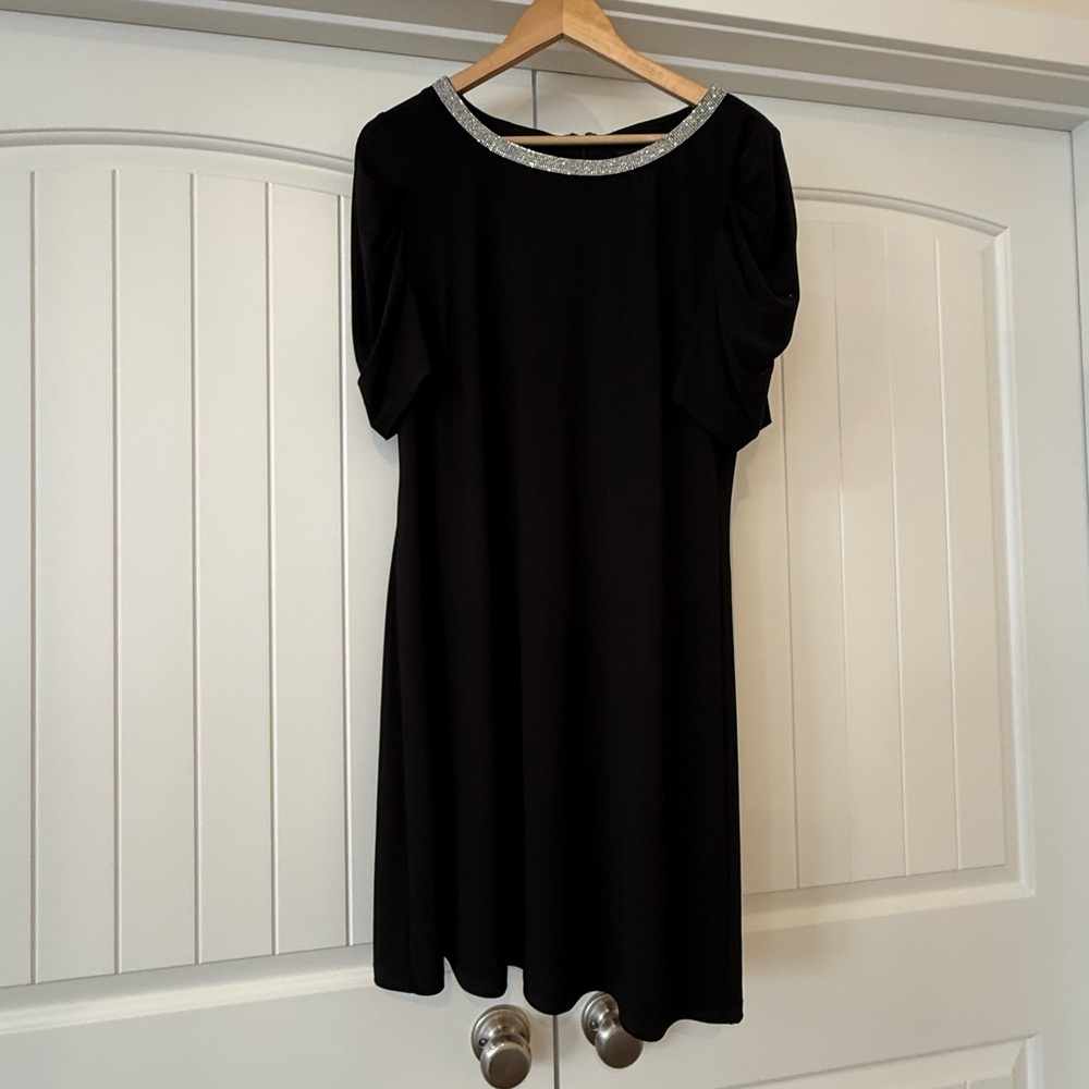 Elegant flattering little black dress! MSK Black Mini Dress with Silver Trim